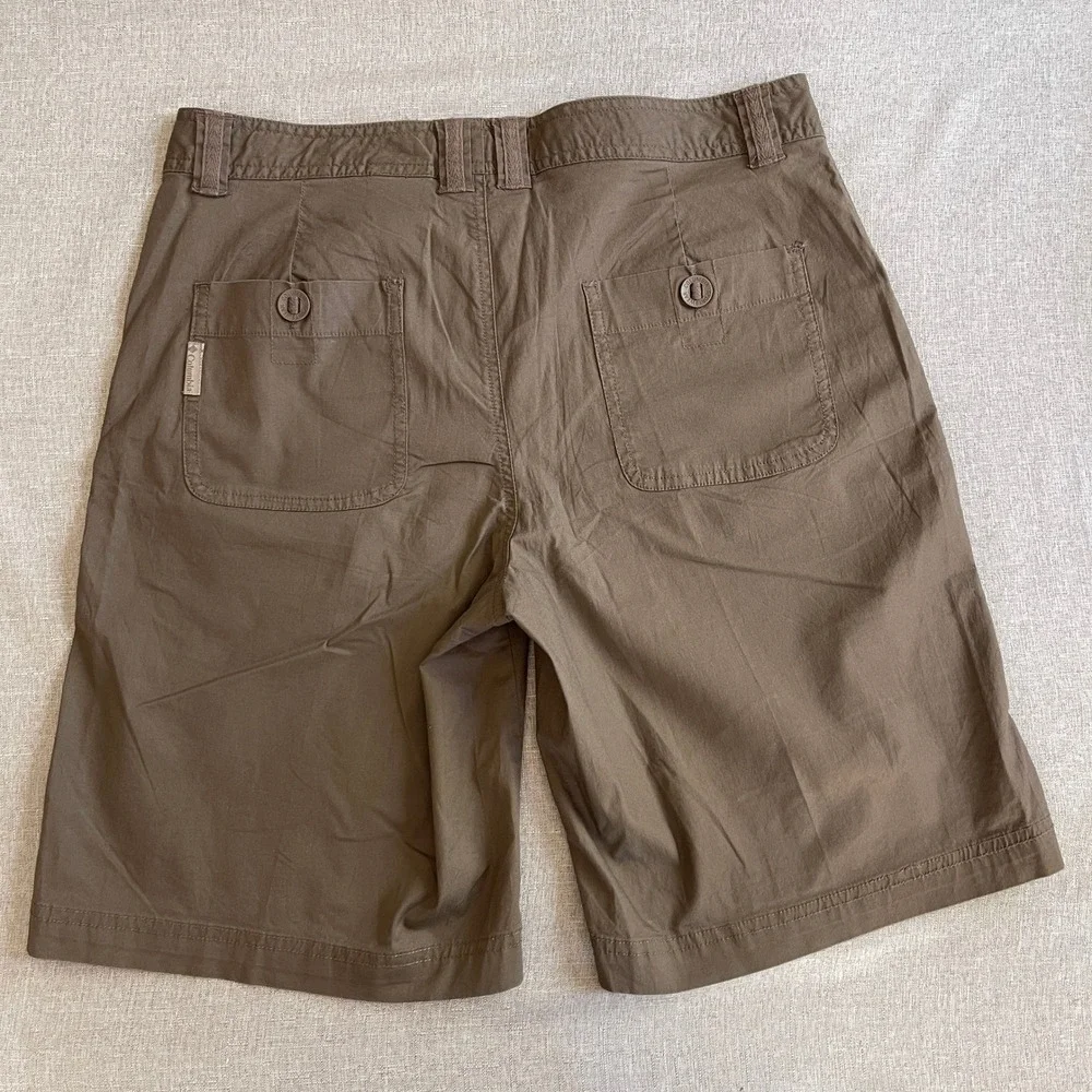 Columbia Cape Pleasant Omni-Shade Stretch Shorts Women 8 Brown Hiking UPF 15 NWT